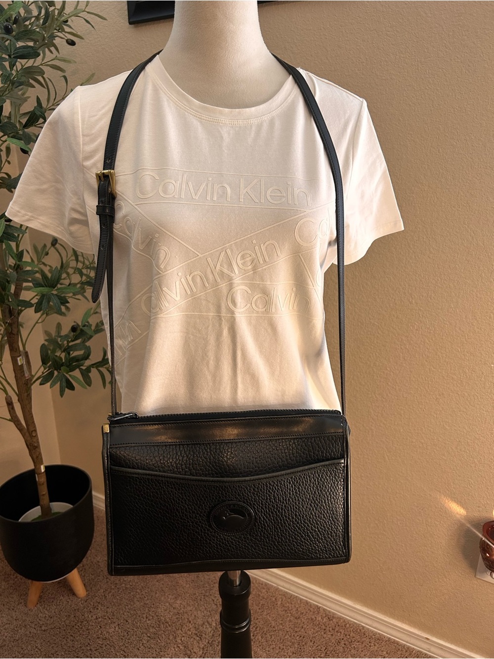 Dooney & Bourke Black Leather Crossbody Purse
